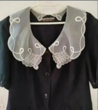 Chaqueta Negra con cuello Peter Pan Chica