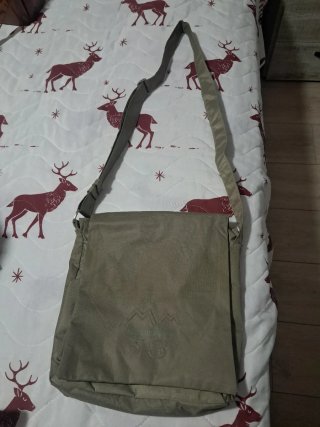 Bandolera beige/verde militar
