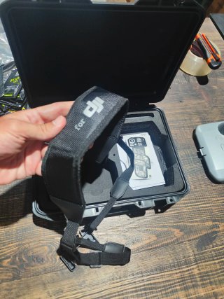 Dron DJI Mini 4K Gris