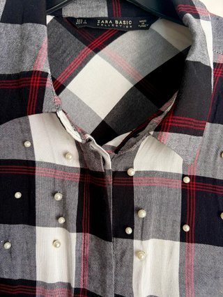 Camisa Zara cuadros tartán perlas Talla L