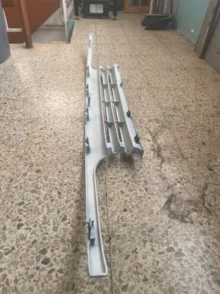 Parrilla Delantera Golf MK3 Sin Logo