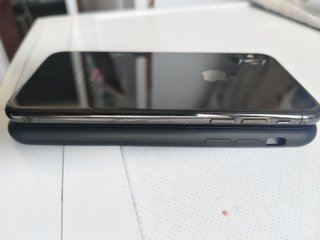 iPhone XR Negro (No funciona táctil)