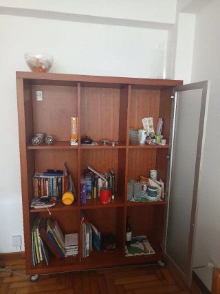 Mesa y Muebles Comedor.
