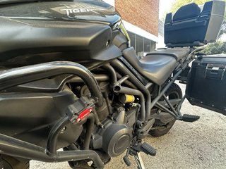 Triumph 800XC Negra Adventure