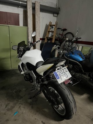 Kawasaki Z750
