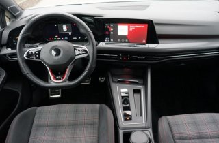 Volkswagen Golf GTI 8 dsg 2022