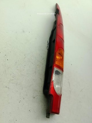 Piloto trasero nissan kubistar furgon x76 23171824