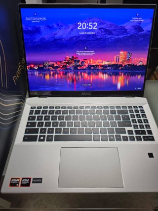 MSI Prestige A16 4K OLED Ryzen AI 9  32GB RAM 1 TB
