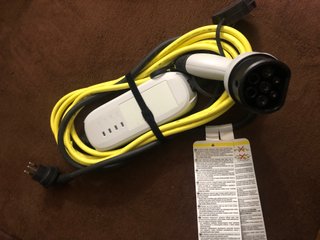 Cargador Coche Eléctrico Schuko APTIV