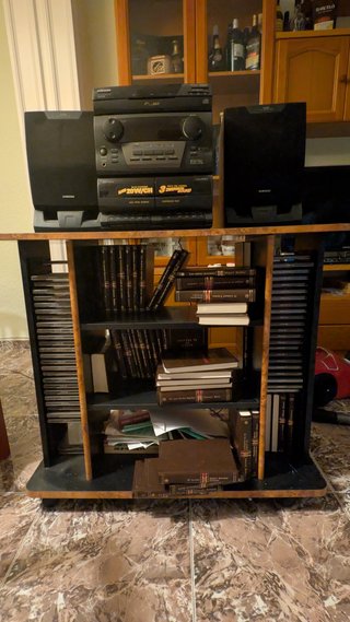 Minicadena Samsung MAX-445 con mueble CD