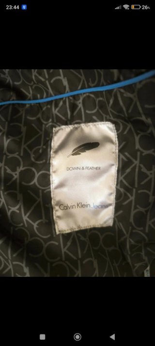 Plumas Calvin Klein Negra