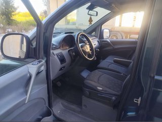 Mercedes-Benz Vito 2006. 9 plazas.