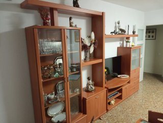 Mueble de comedor madera