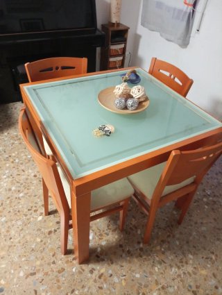 Mueble de comedor madera