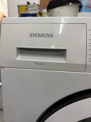 LAVADORA SIEMENS iQdrive 7kg 1300 RPM