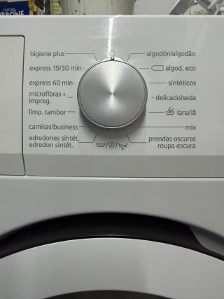 LAVADORA SIEMENS iQdrive 7kg 1300 RPM