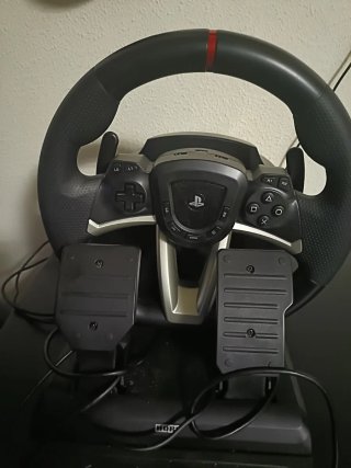 Volante y Pedales PS5