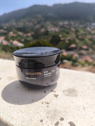 Nativa SPA Loção Corporal Morango Ruby 400ml