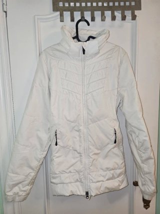 Abrigo Nike Blanco Plumas