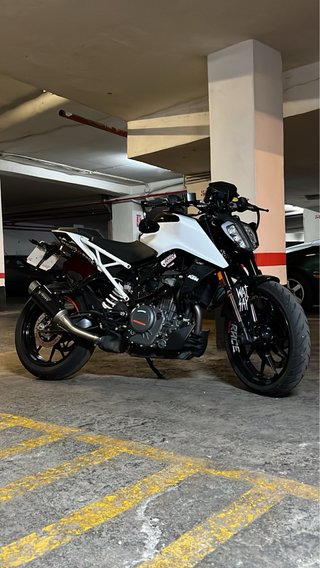 KTM Duke 390 2023