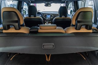 Volvo XC90 B5 235cv PLUS DARK AUTO techo solar