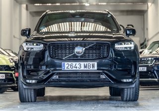 Volvo XC90 B5 235cv PLUS DARK AUTO techo solar