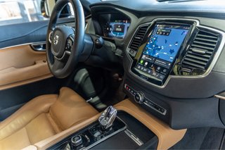 Volvo XC90 B5 235cv PLUS DARK AUTO techo solar