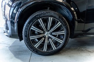 Volvo XC90 B5 235cv PLUS DARK AUTO techo solar