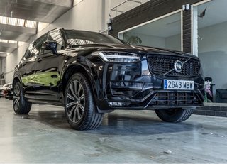 Volvo XC90 B5 235cv PLUS DARK AUTO techo solar