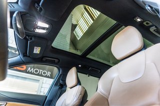Volvo XC90 B5 235cv PLUS DARK AUTO techo solar