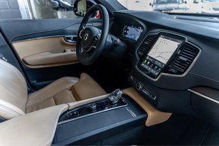 Volvo XC90 B5 235cv PLUS DARK AUTO techo solar