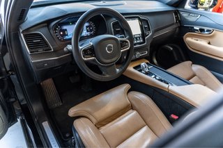 Volvo XC90 B5 235cv PLUS DARK AUTO techo solar