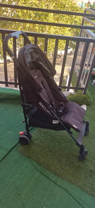 Silla de paseo Maclaren negra