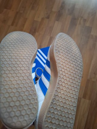 Adidas Gazelle Beige y Azul