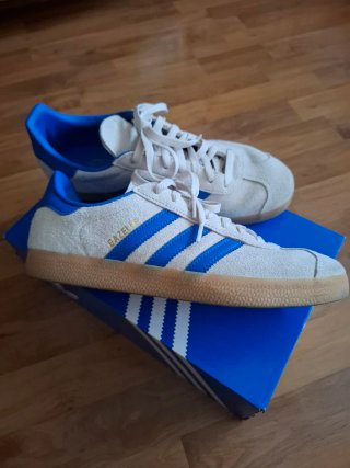 Adidas Gazelle Beige y Azul