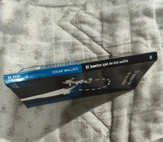 Libro "El hombre que no era nadie"