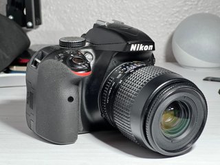 Nikon D3300 + objetivo 35-80mm