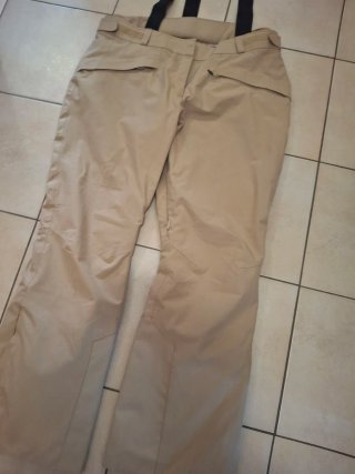 Bretelle per pantaloni beige e nero