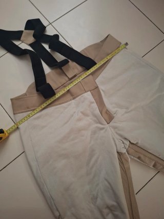 Bretelle per pantaloni beige e nero