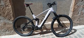 Bicicleta Eléctrica CUBE STEREO 140 SL TALLA XL 29