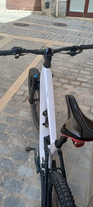 Bicicleta Eléctrica CUBE STEREO 140 SL TALLA XL 29
