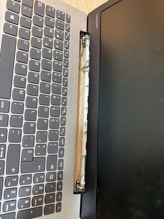Portátil Lenovo i5 8200 8GB RAM
