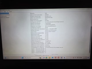 Portátil Lenovo i5 8200 8GB RAM