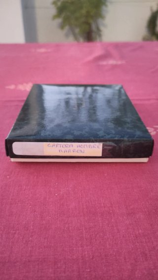 Cartera de piel artesanal marroquinería