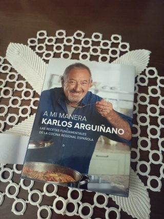 Libro de cocina de Karlos Arguiñano
