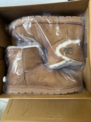 Botines Island Boot Marrones