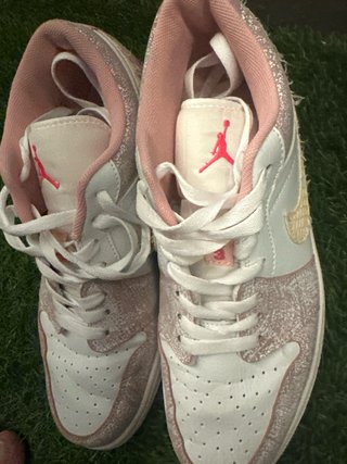 Nike Jordan Zapatillas Blancas y Rosas
