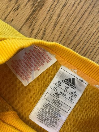Sudadera Adidas Amarilla y Verde.
