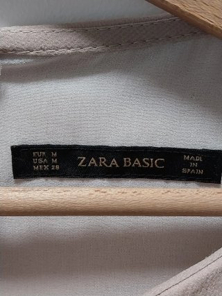 Vestido Zara Beige Cadena Hombros