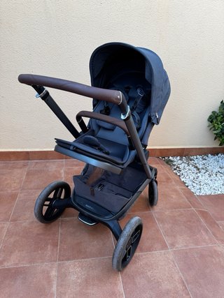 Silla de paseo Maxi Cosi Fame Premium gris